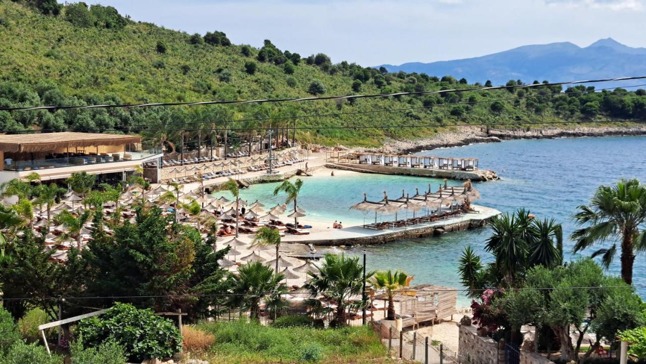 Apartaments Rraku Sarandë Eksteriør billede