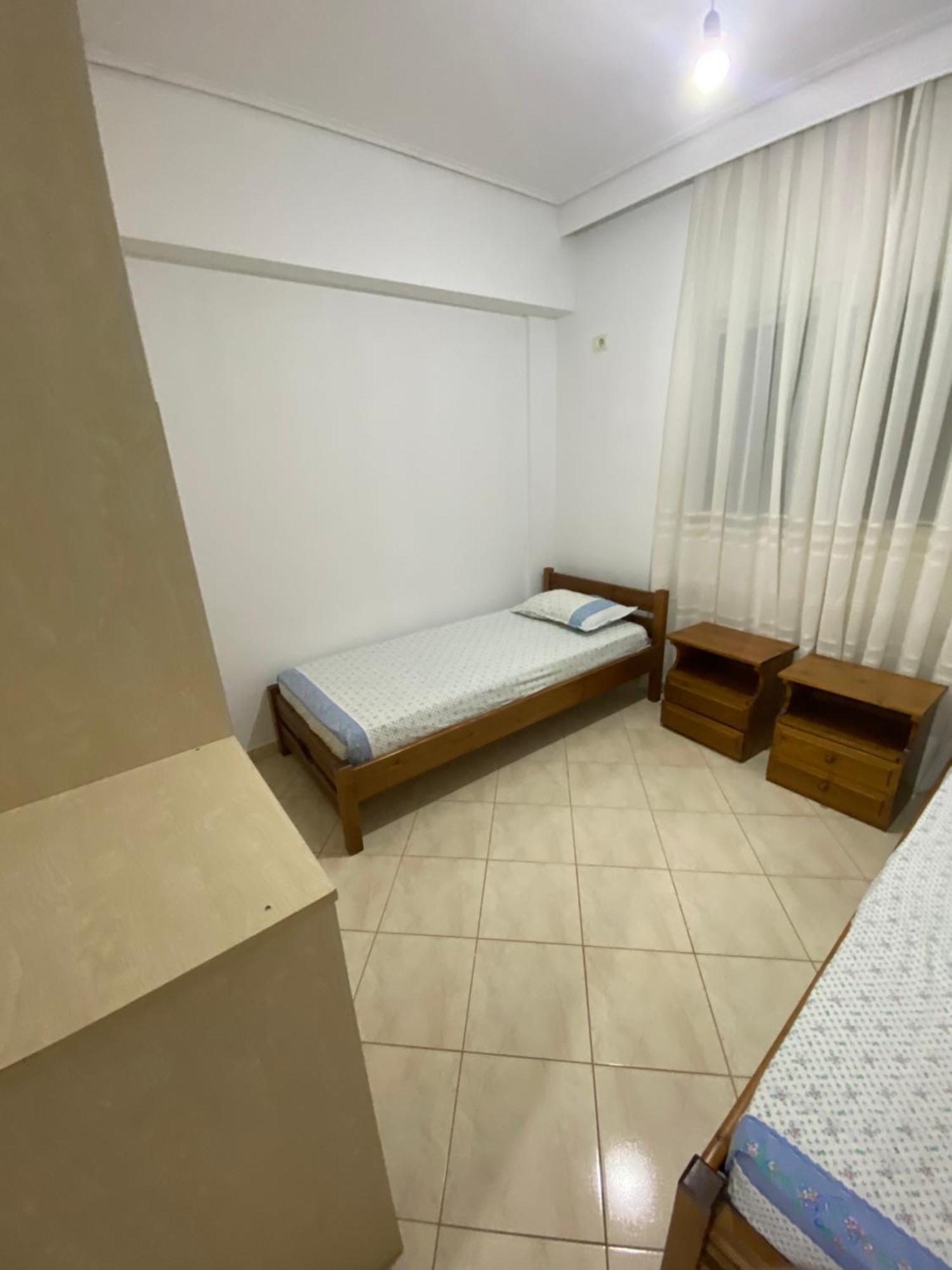 Apartaments Rraku Sarandë Eksteriør billede