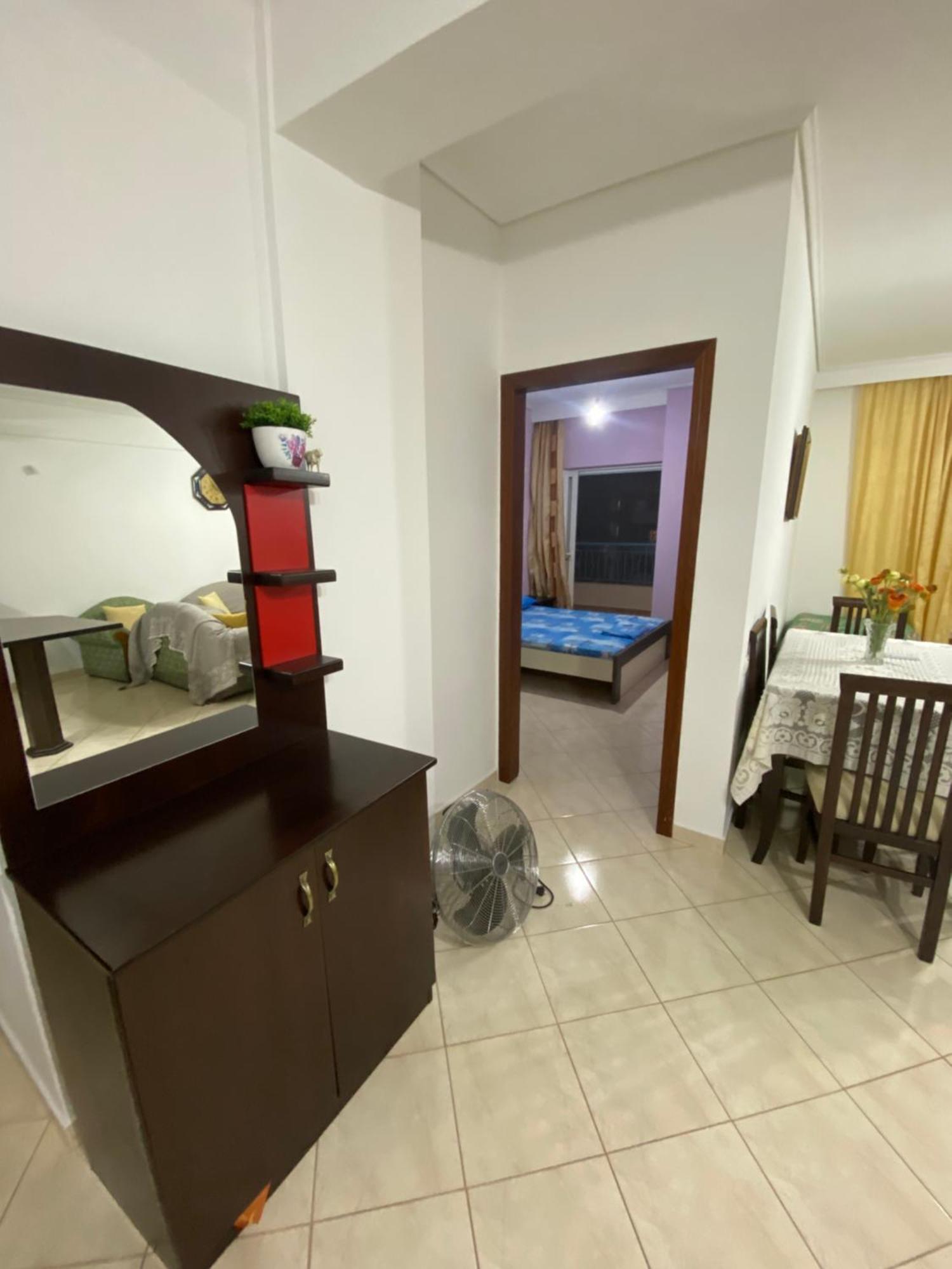 Apartaments Rraku Sarandë Eksteriør billede