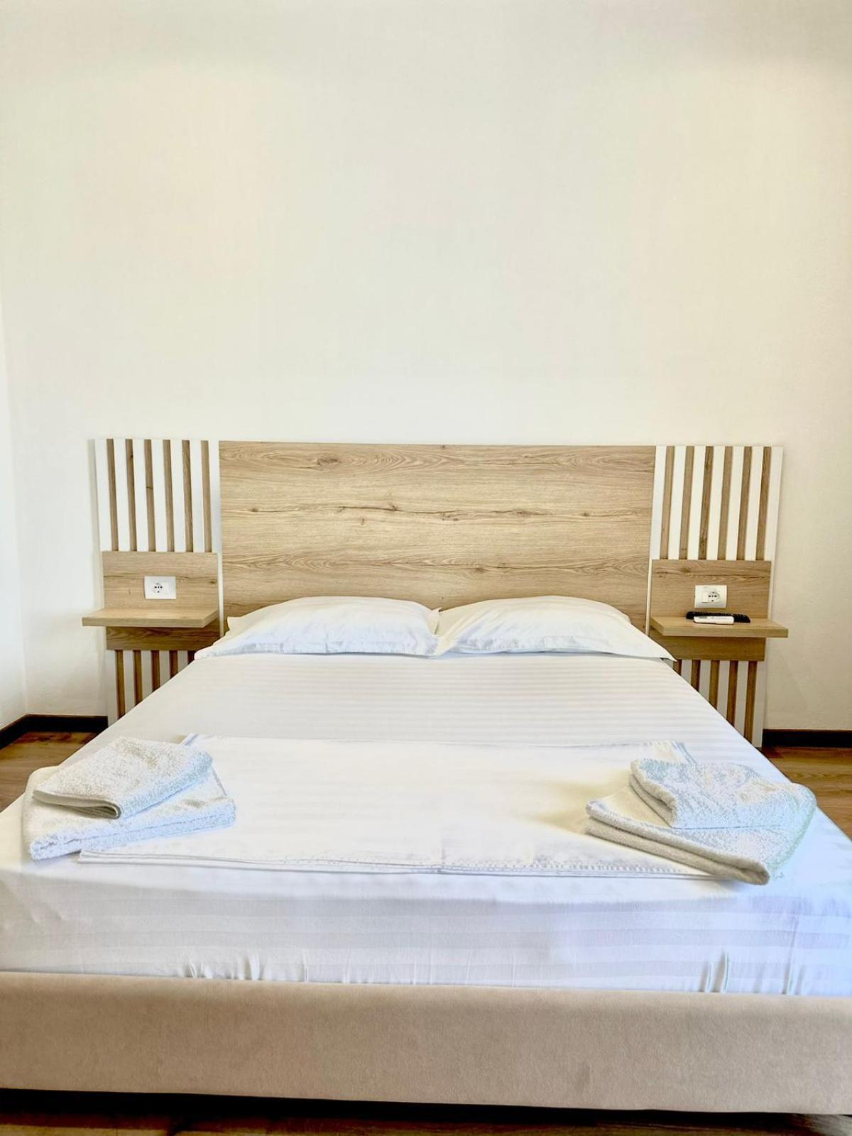 Apartaments Rraku Sarandë Eksteriør billede