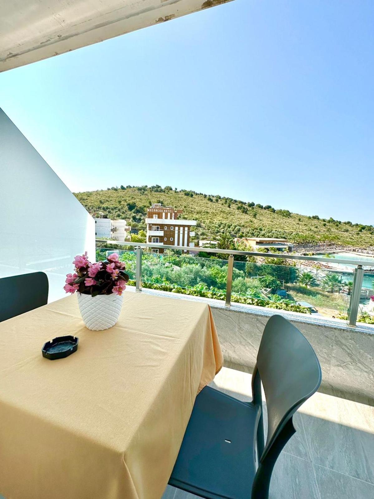 Apartaments Rraku Sarandë Eksteriør billede