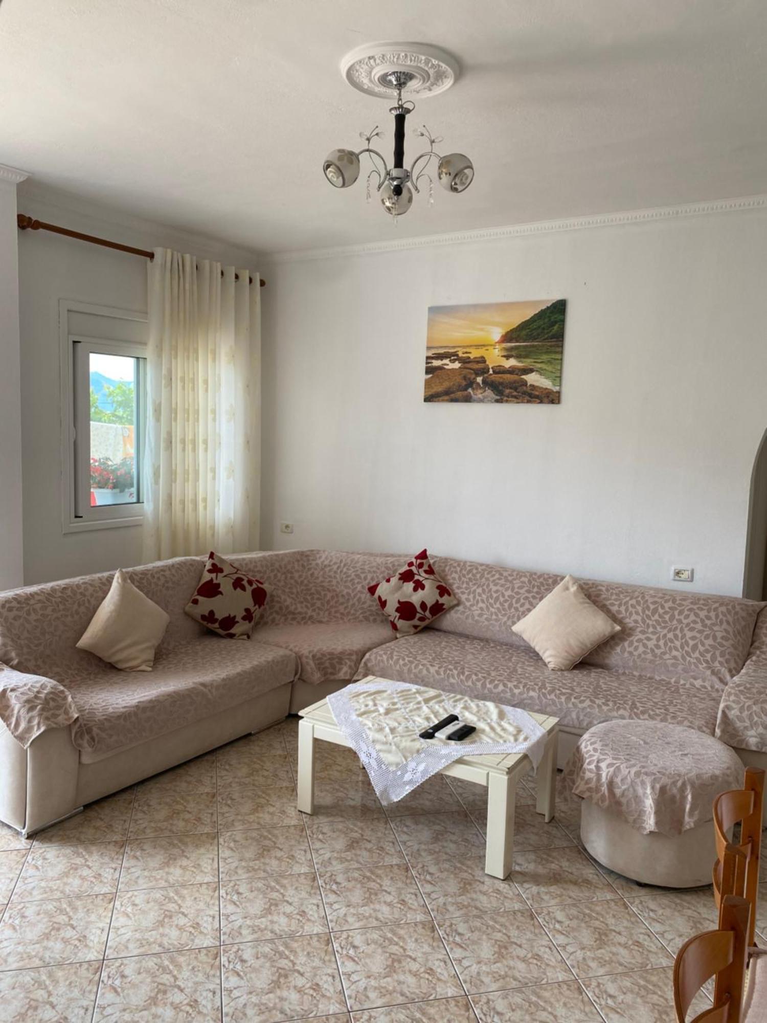 Apartaments Rraku Sarandë Eksteriør billede
