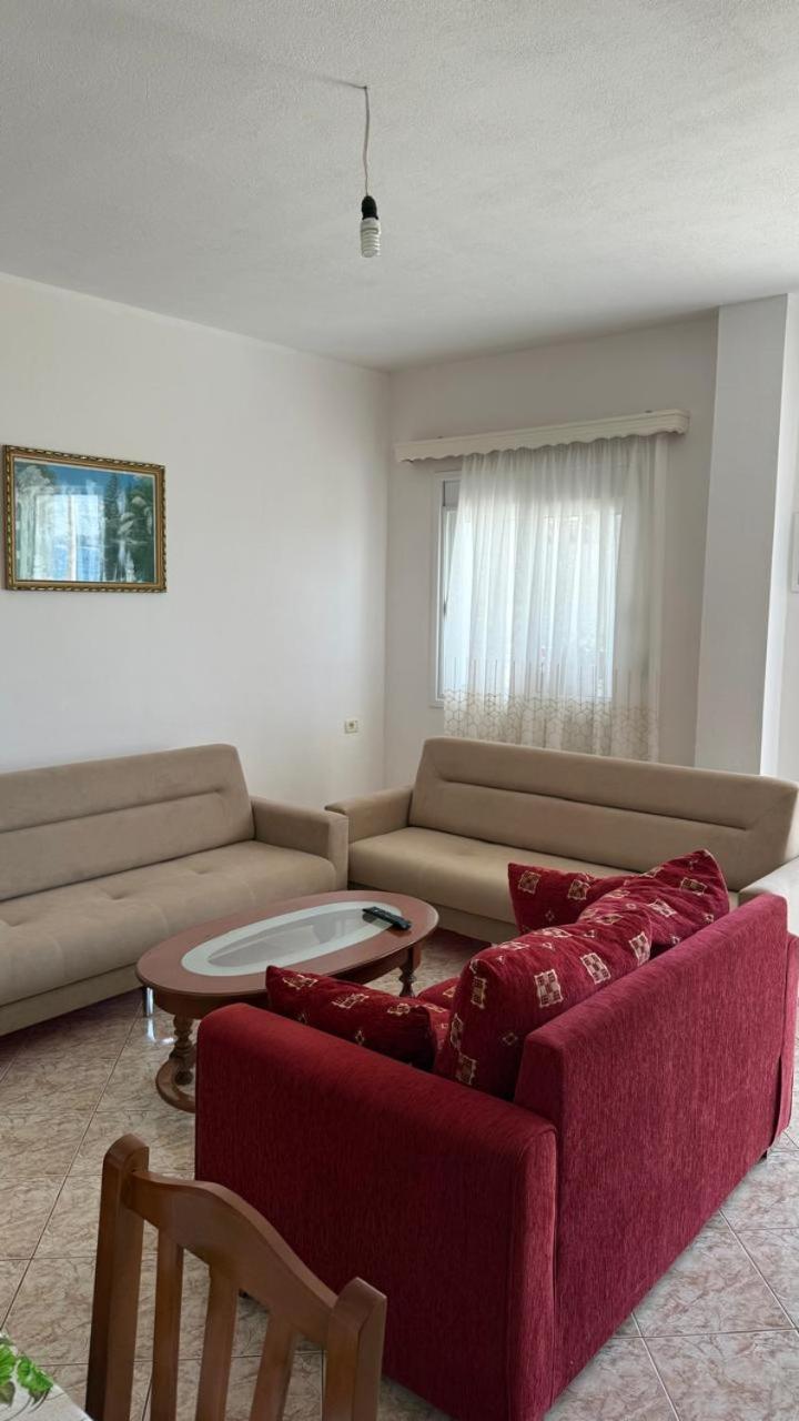 Apartaments Rraku Sarandë Værelse billede
